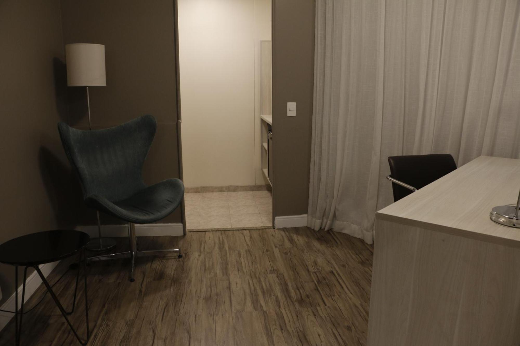 Radisson Oscar Freire Hotel São Paulo Luaran gambar A room with a vinyl floor