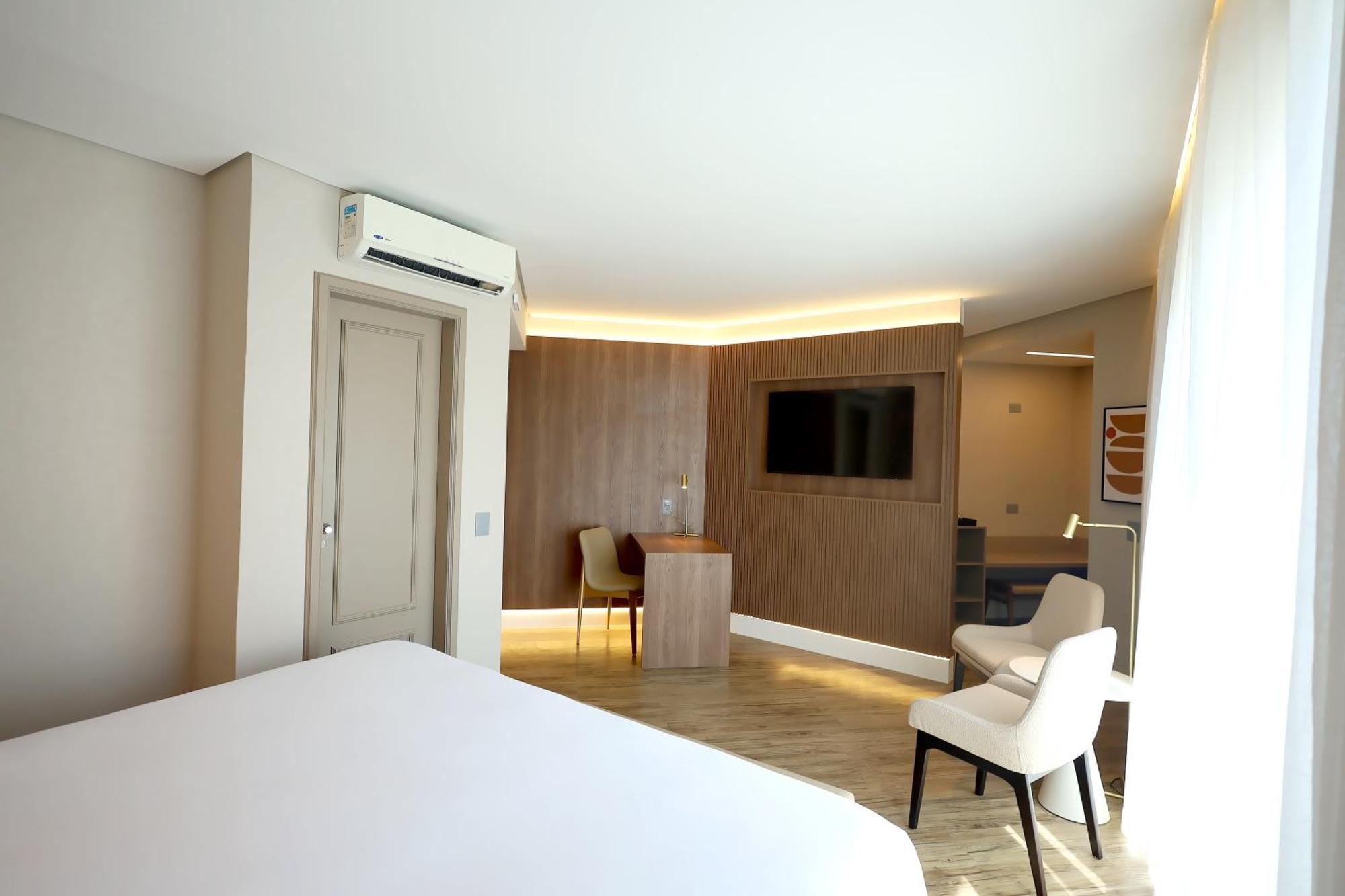 Radisson Oscar Freire Hotel São Paulo Luaran gambar A room at the hotel